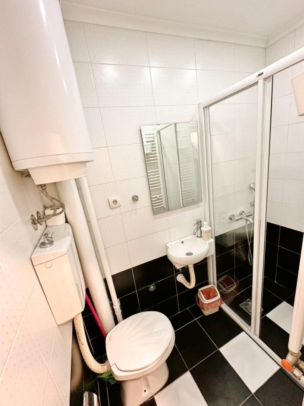 Modern Central Apartments Renovated Beograd Ngoại thất bức ảnh